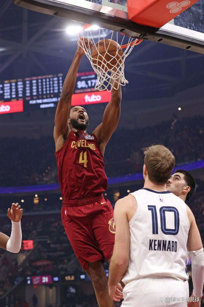 世俱杯2025-关于骑士队主场取得胜利,球员频频命中的信息