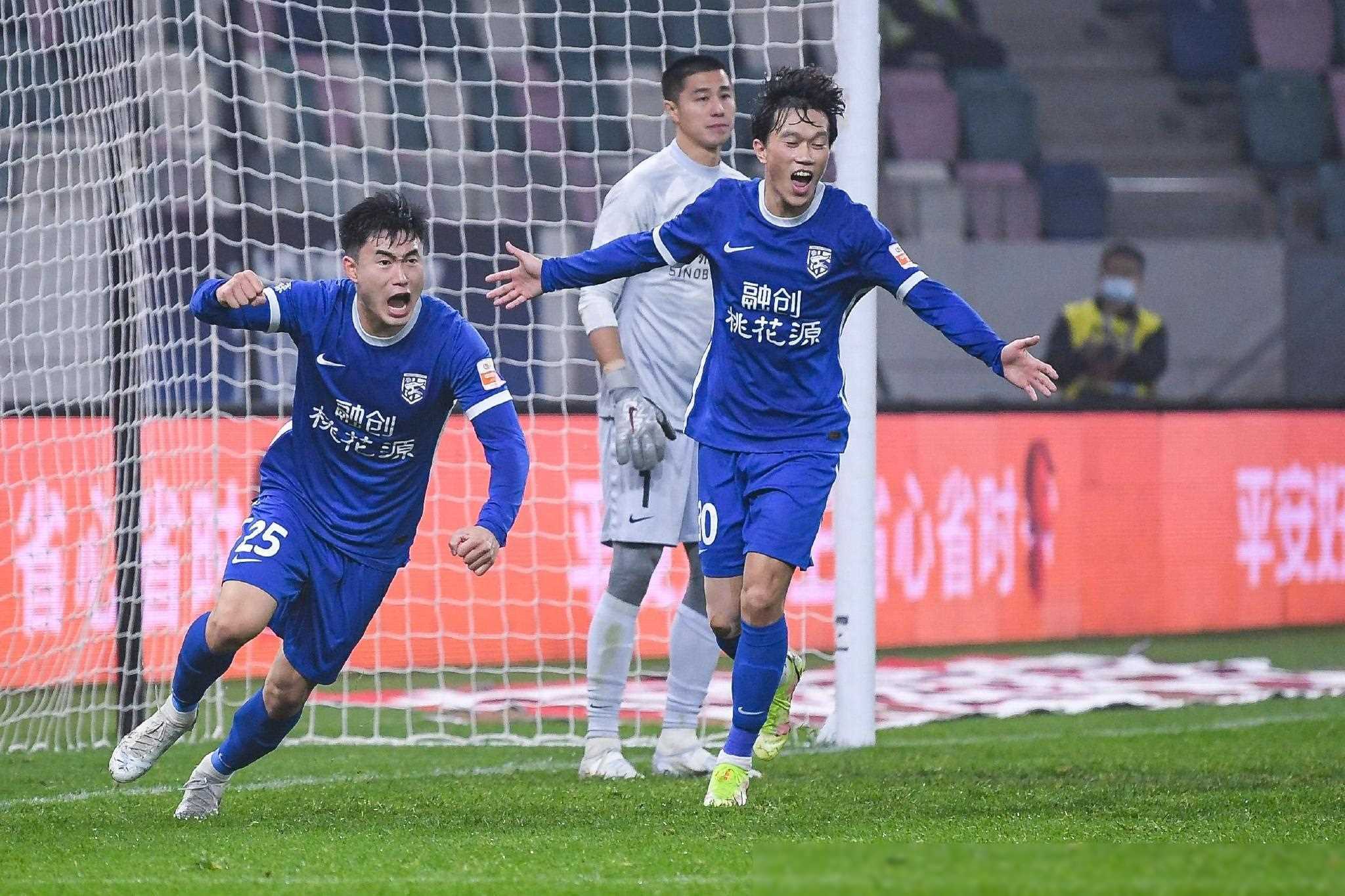 力挽狂澜的比赛中,球队获得瞩目胜利的简单介绍 力挽狂澜的比赛中,球队获得瞩目胜利的简单介绍