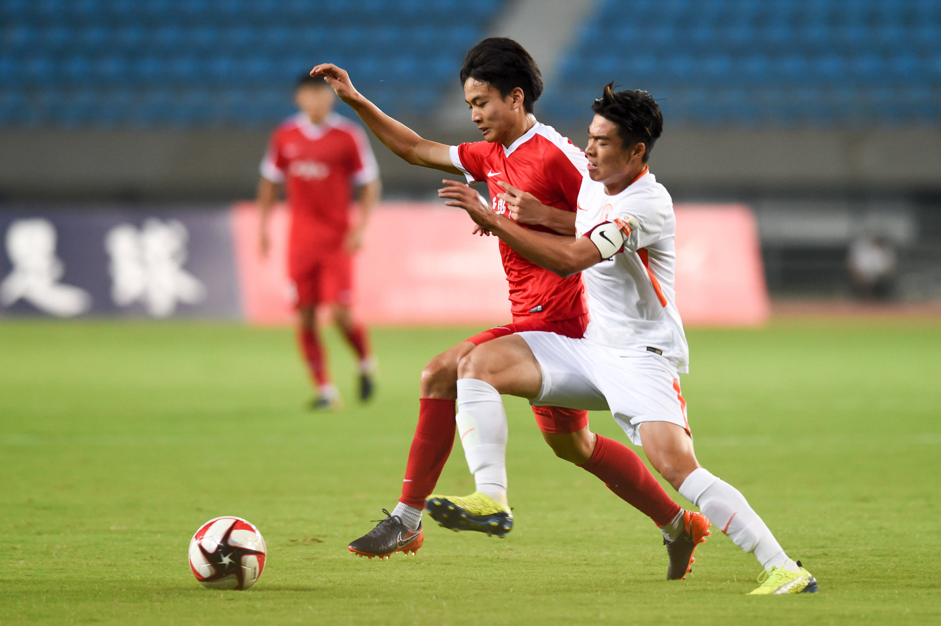 亚洲球队在国际足球比赛中表现抢眼 亚洲球队在国际足球比赛中表现抢眼