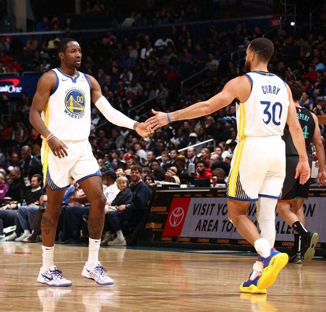 勇士客场胜鹈鹕,库里:我们需要继续前进的简单介绍 勇士客场胜鹈鹕,库里:我们需要继续前进的简单介绍