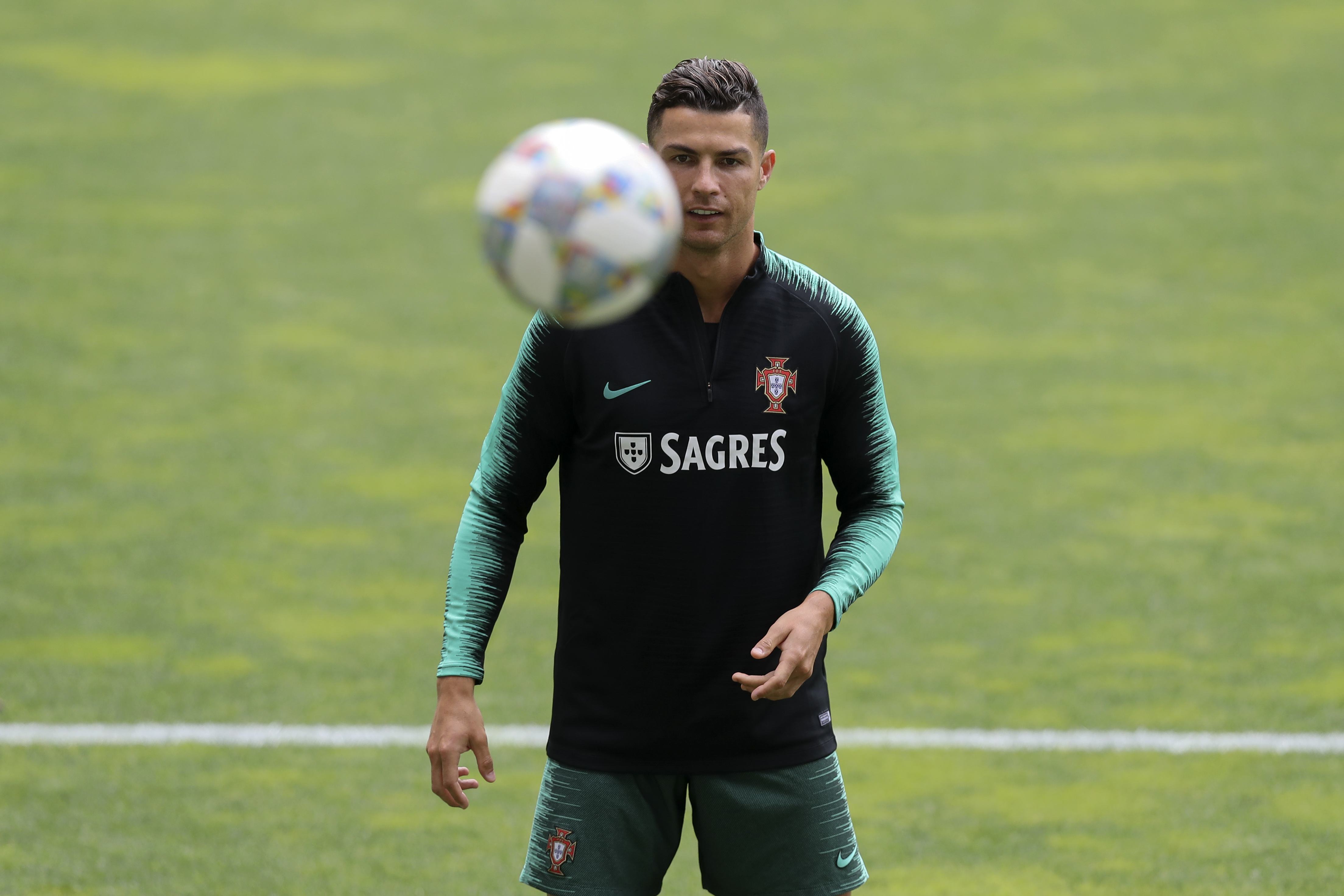 包含罗马主场战平切尔西取得欧国联资格决赛资格的词条 包含罗马主场战平切尔西取得欧国联资格决赛资格的词条