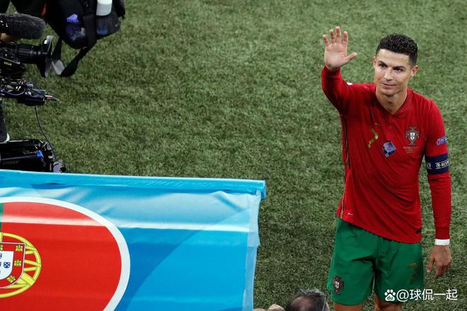 世俱杯-葡萄牙队在比赛中展现进攻力量