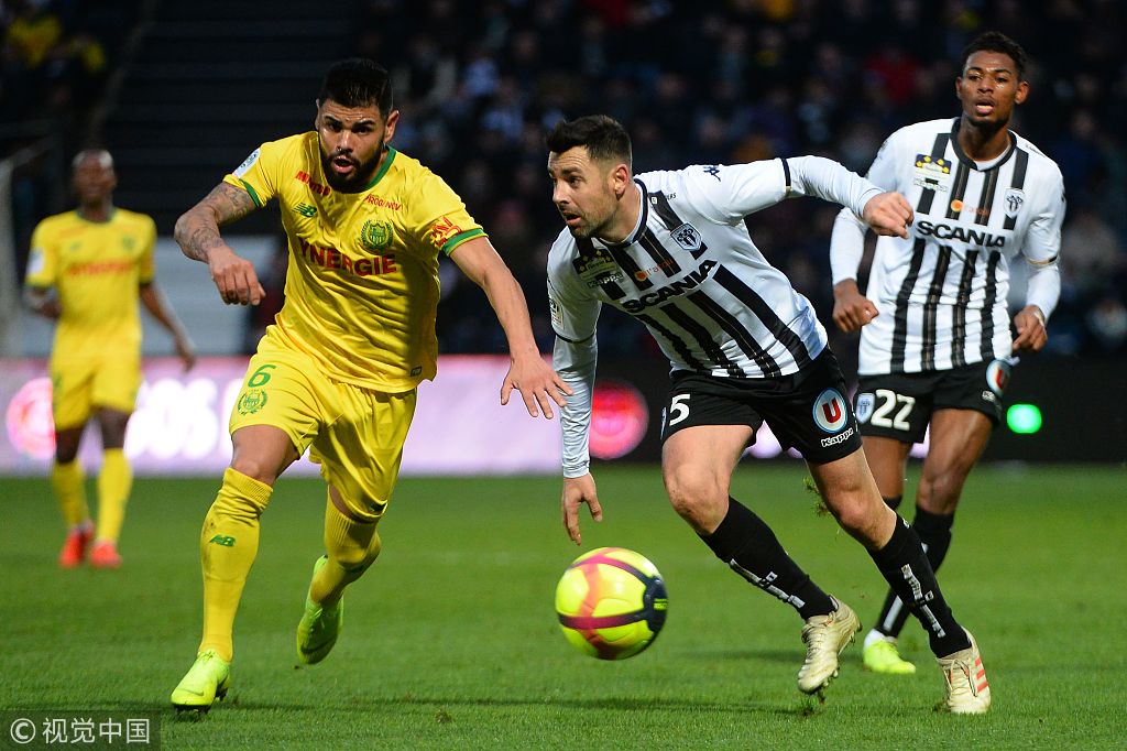 亚眠主场失利,遭遇法甲两连败的简单介绍 亚眠主场失利,遭遇法甲两连败的简单介绍