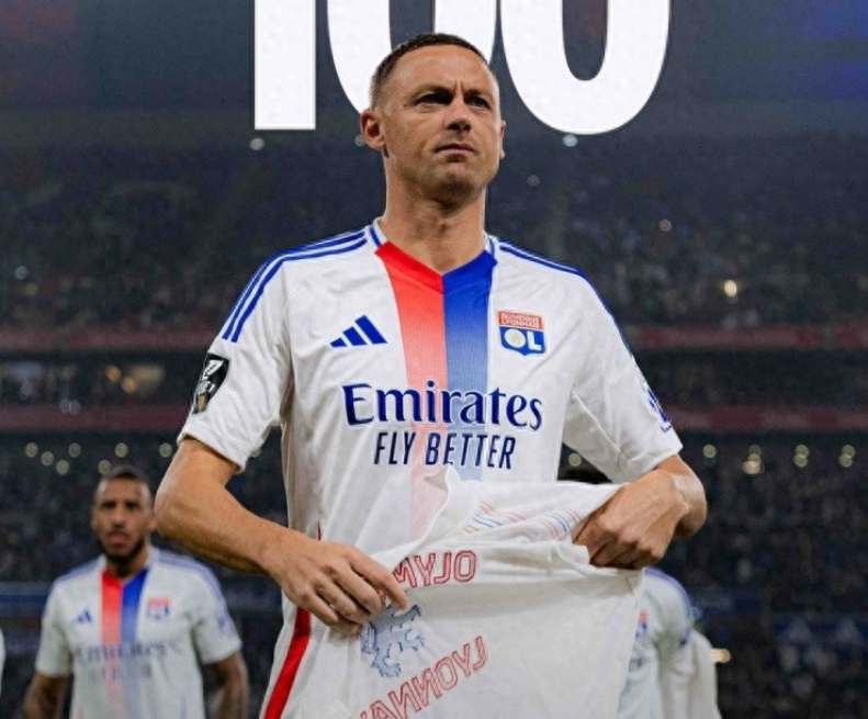 世俱杯奖金-斯内德帽子戏法,里昂主场击败卡昂