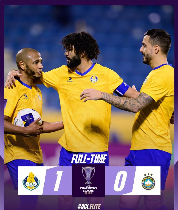 决赛战胜西亚球队夺冠