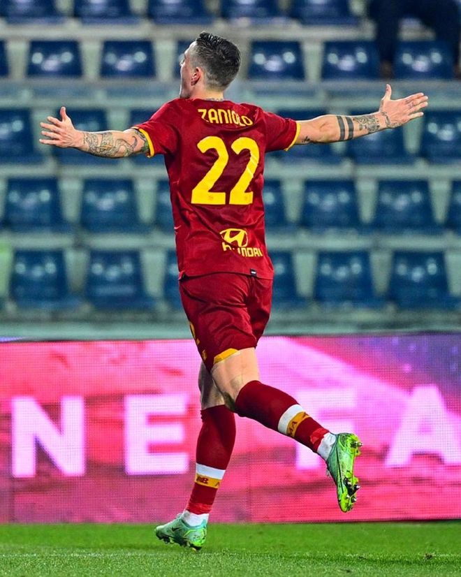 罗马防线稳固,逐渐成为劲旅之一 罗马防线稳固,逐渐成为劲旅之一