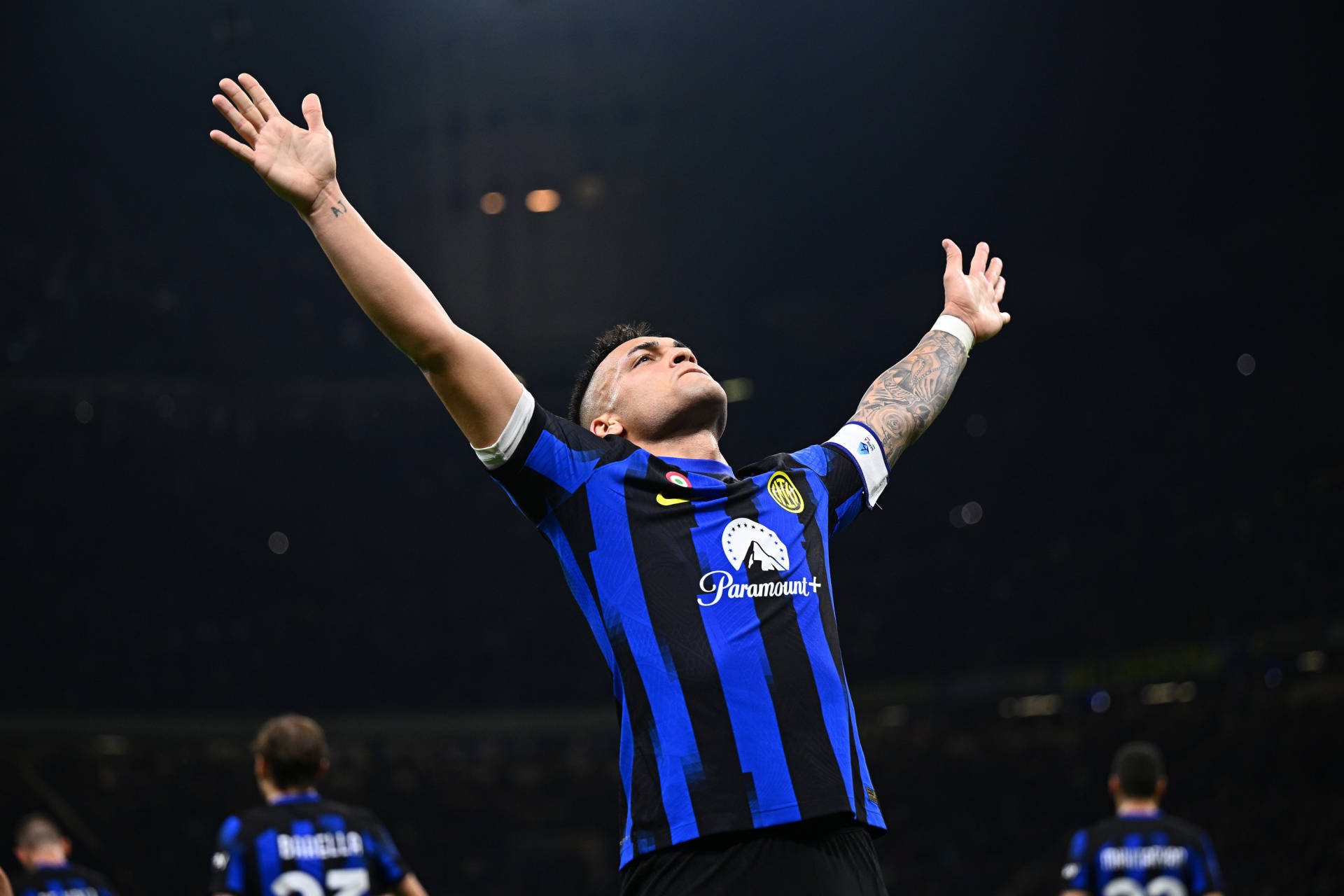 狂胜之后,AC米兰信心大增 狂胜之后,AC米兰信心大增