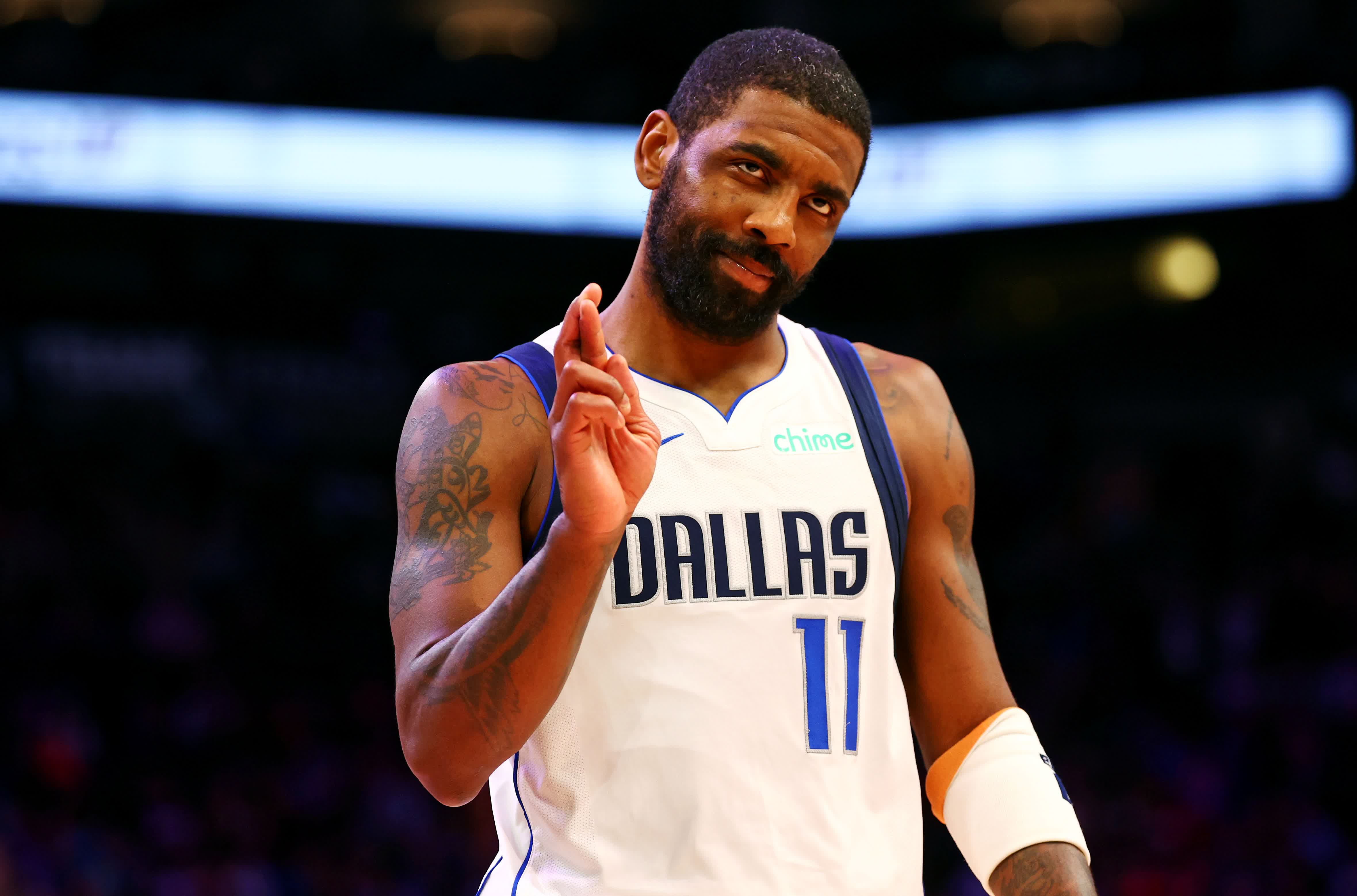 世俱杯赛程-湖人主场击败火箭,终结连败