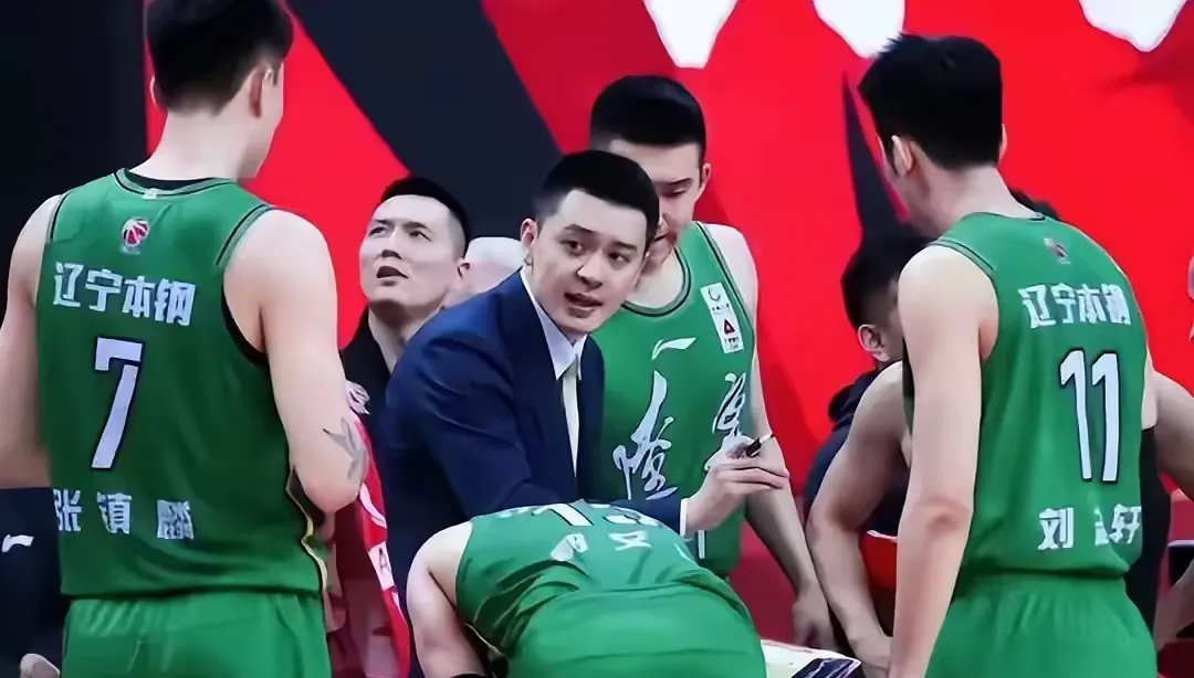 辽宁男篮主场惊险获胜山东队 辽宁男篮主场惊险获胜山东队