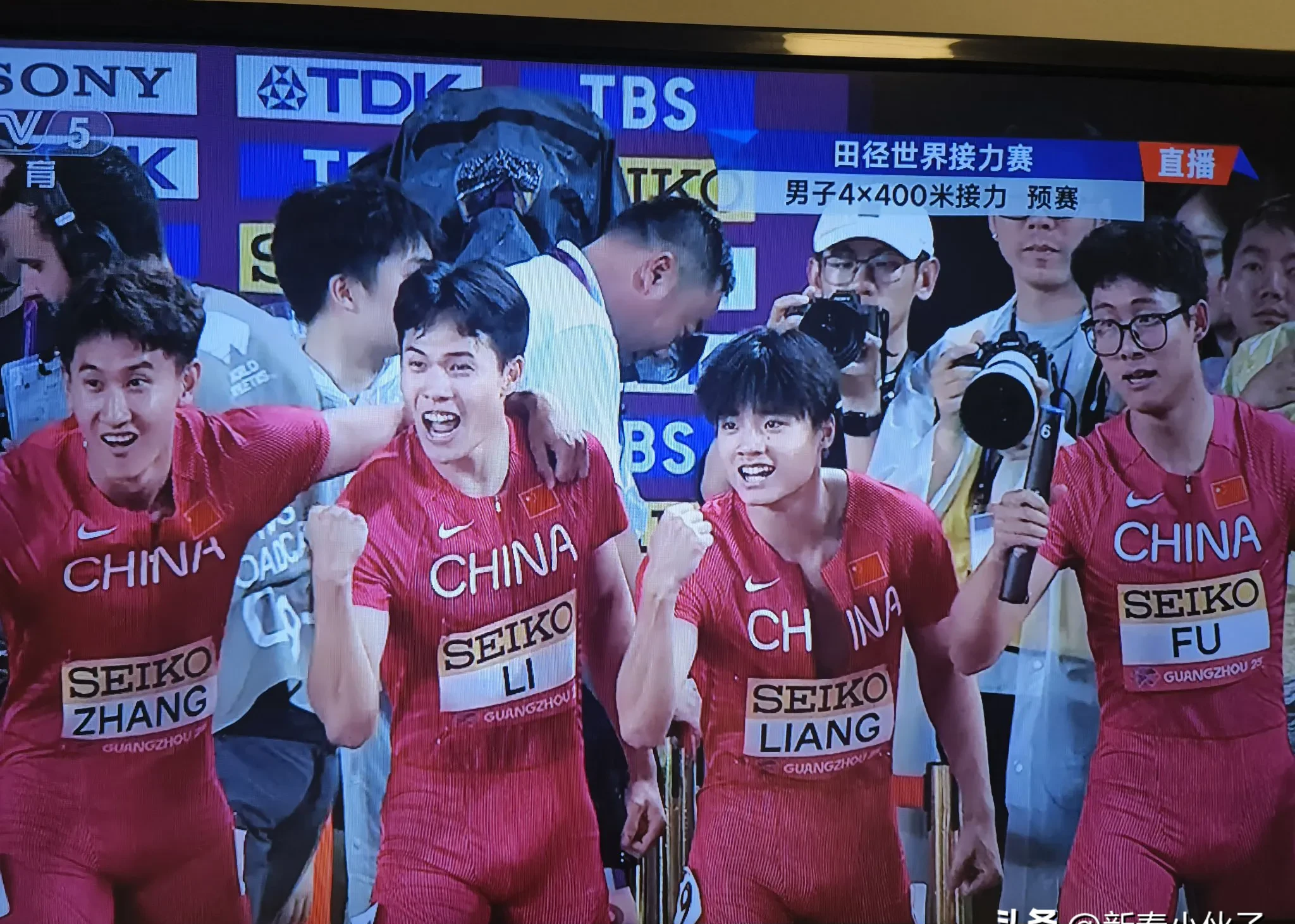 世俱杯奖金-委内瑞拉田径队闪亮登场,夺冠璀璨