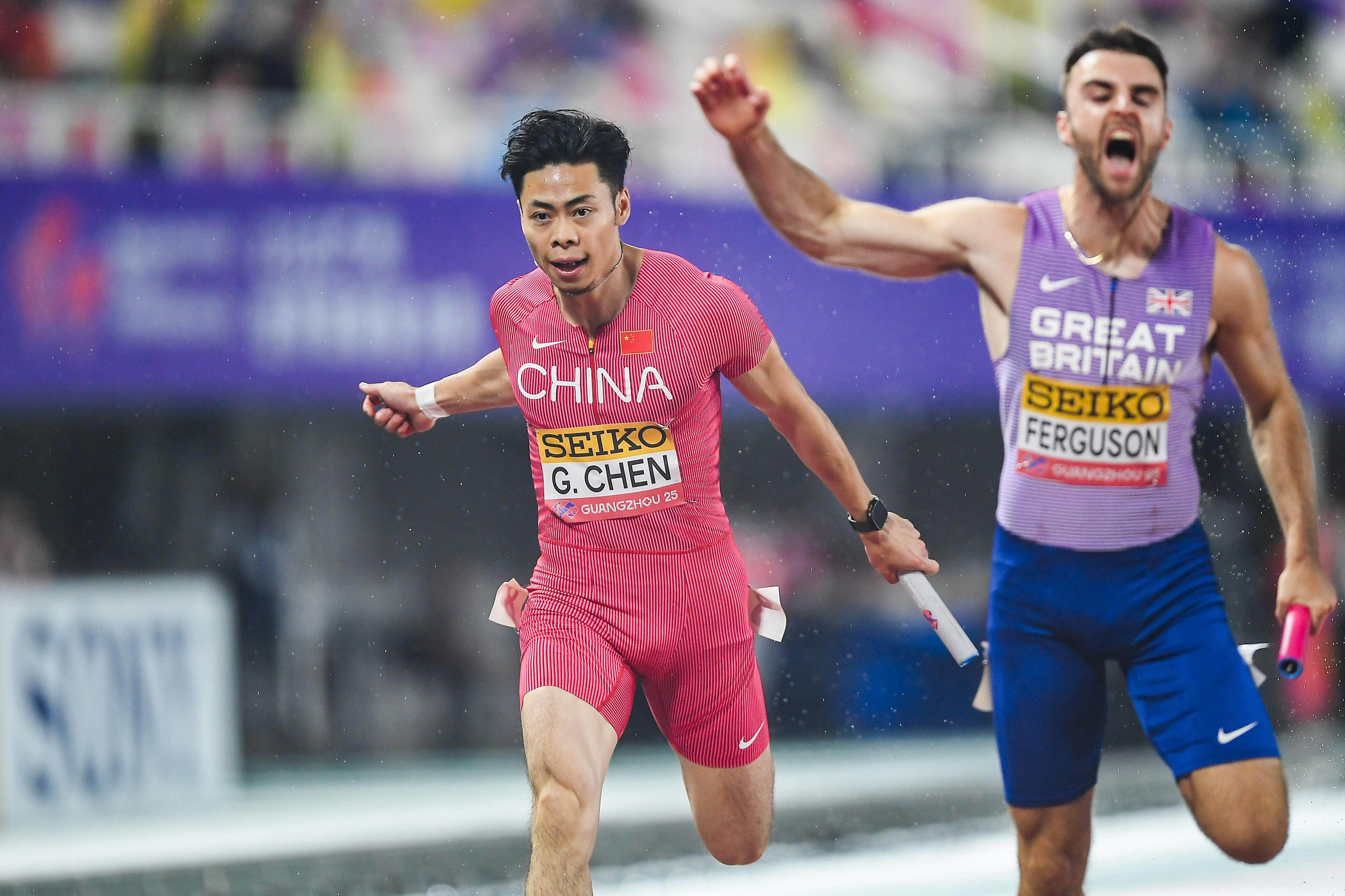 委内瑞拉田径队闪亮登场，夺冠璀璨