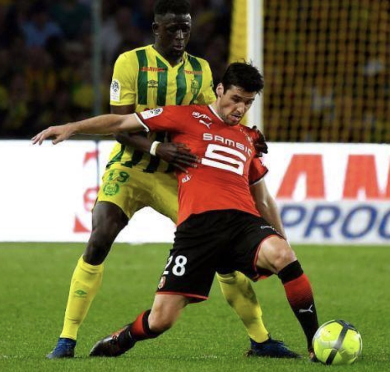 世俱杯官网-法国球星古尔库夫转投沙尔克,引发热议