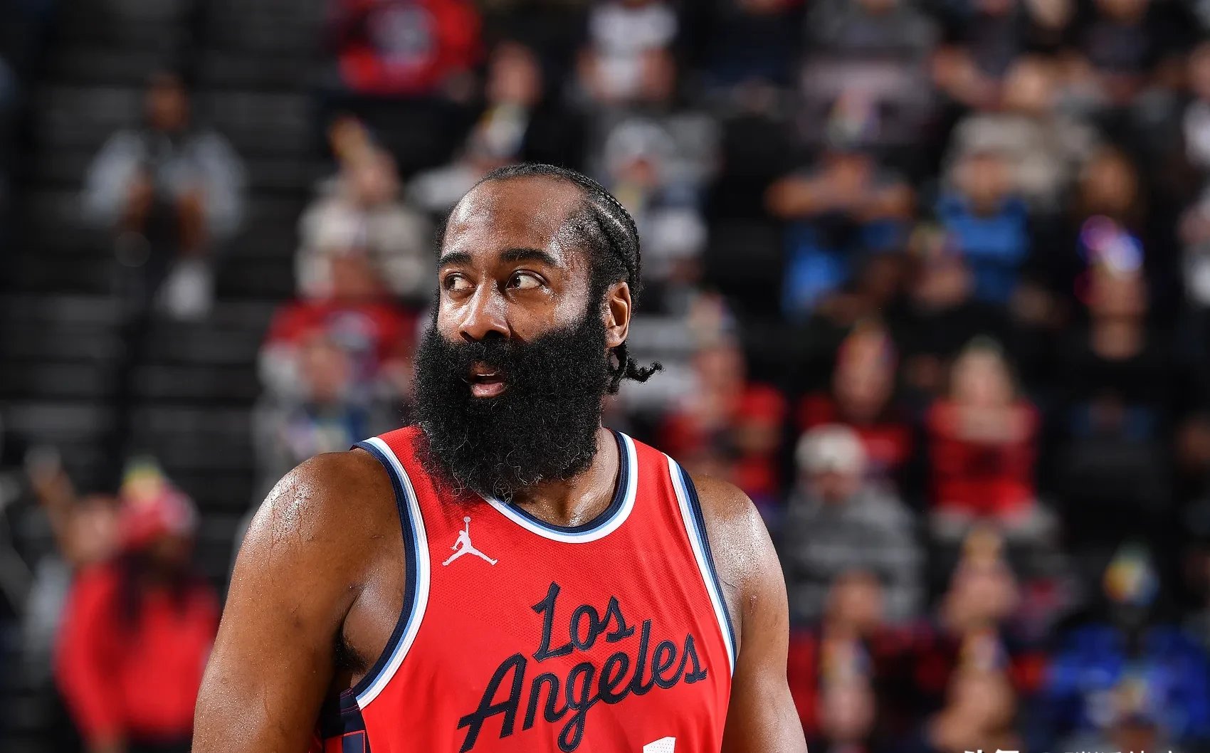 球队负面情绪时而浮现,备战亦显艰难 球队负面情绪时而浮现,备战亦显艰难