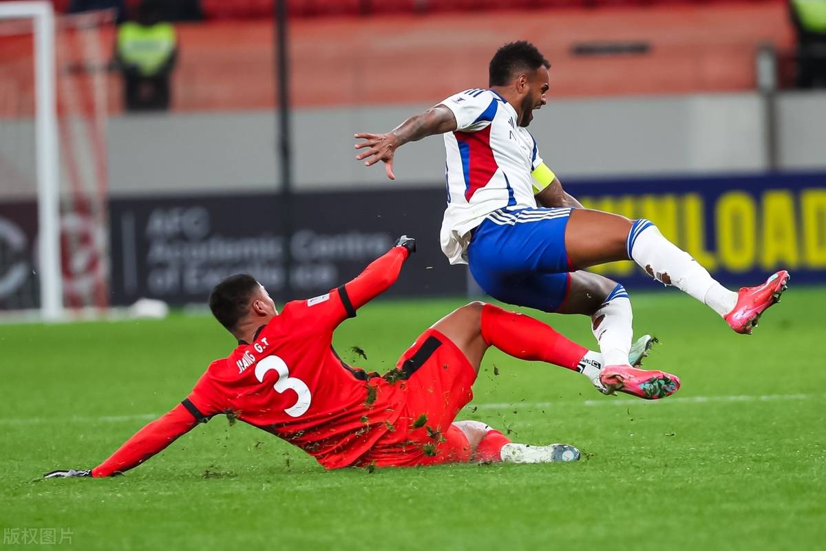 世俱杯直播-海豚全队防守稳固，取得三连胜的简单介绍