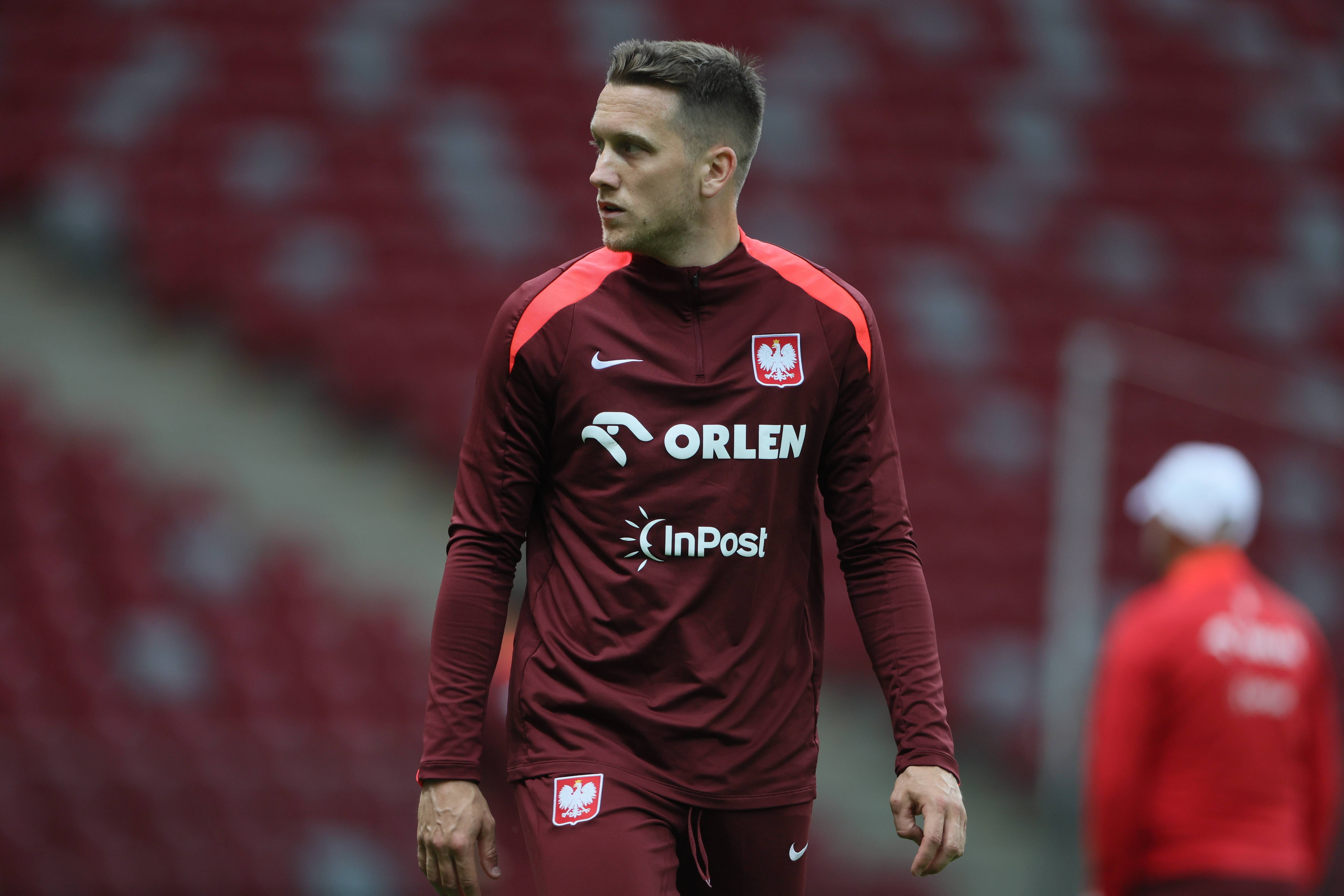 世俱杯参赛资格-波兰在欧预赛中击败冰岛豪取胜利