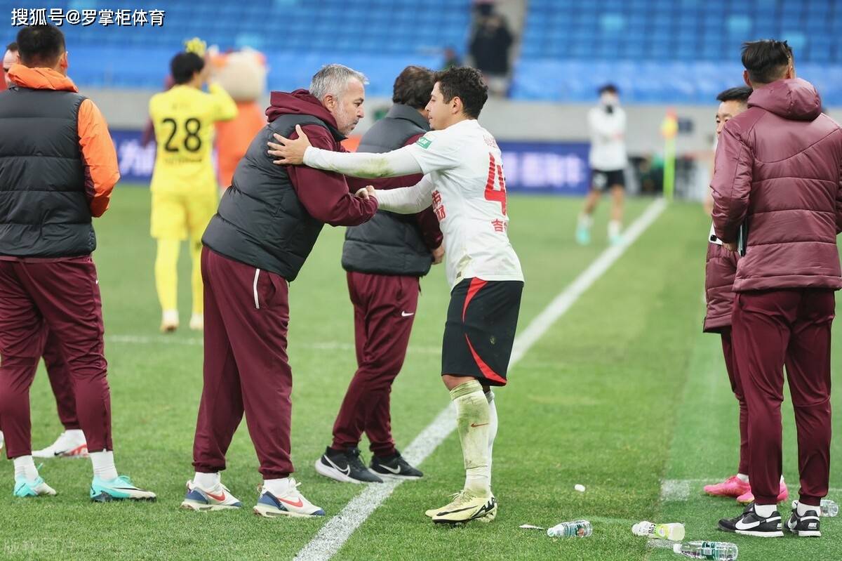 太原亿中超连续两轮进球，帮助球队取得宝贵一分！