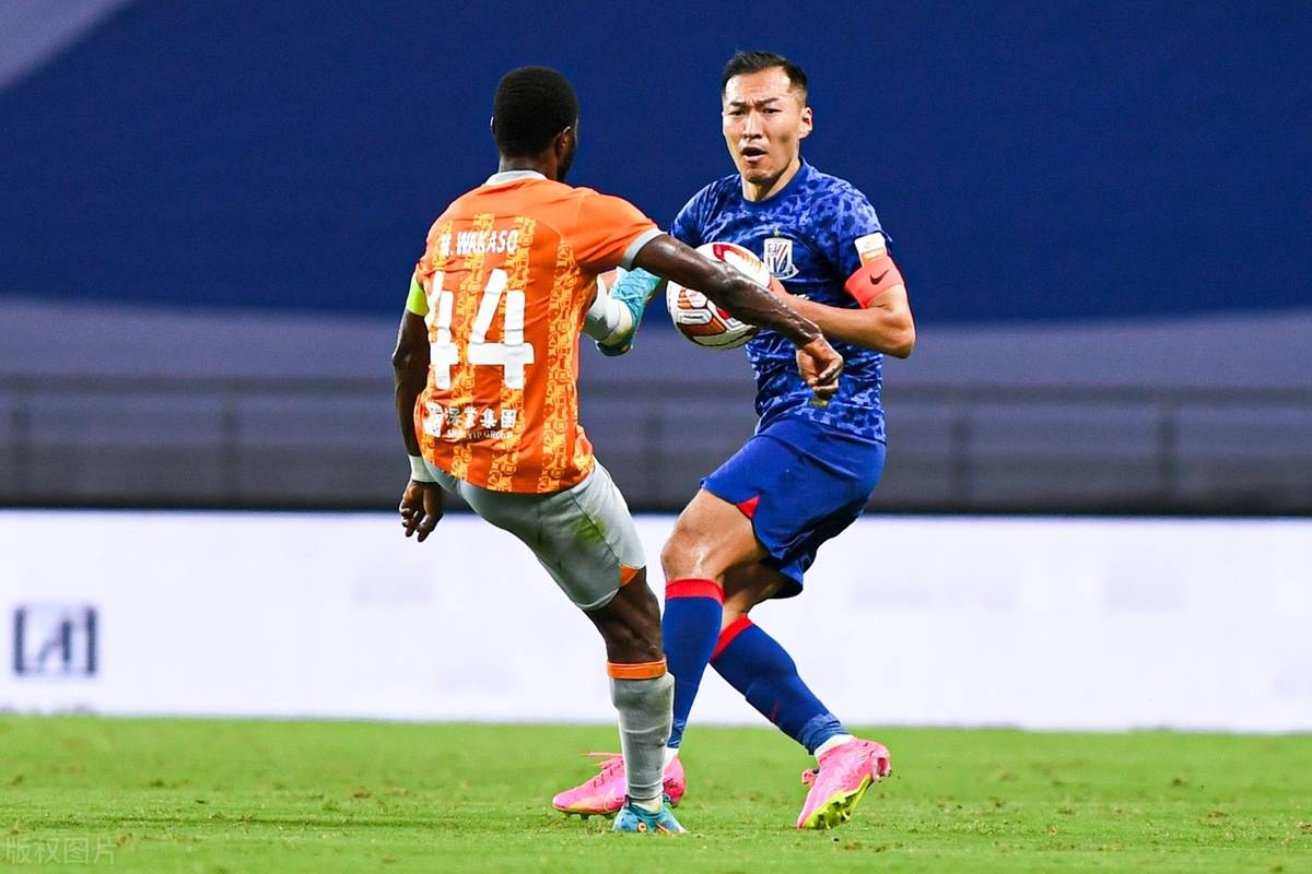 鲁能争先恐后,逐鹿中超夺取领头羊位置的简单介绍 鲁能争先恐后,逐鹿中超夺取领头羊位置的简单介绍