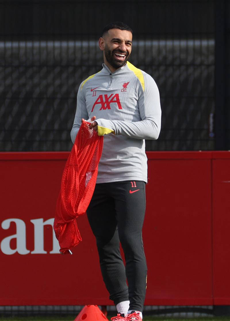 泰尔哈尔根奋力拼杀，取得宝贵的三分