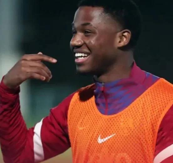 世俱杯赛程-格拉纳达轻松击败巴列卡诺，继续保持不败纪录