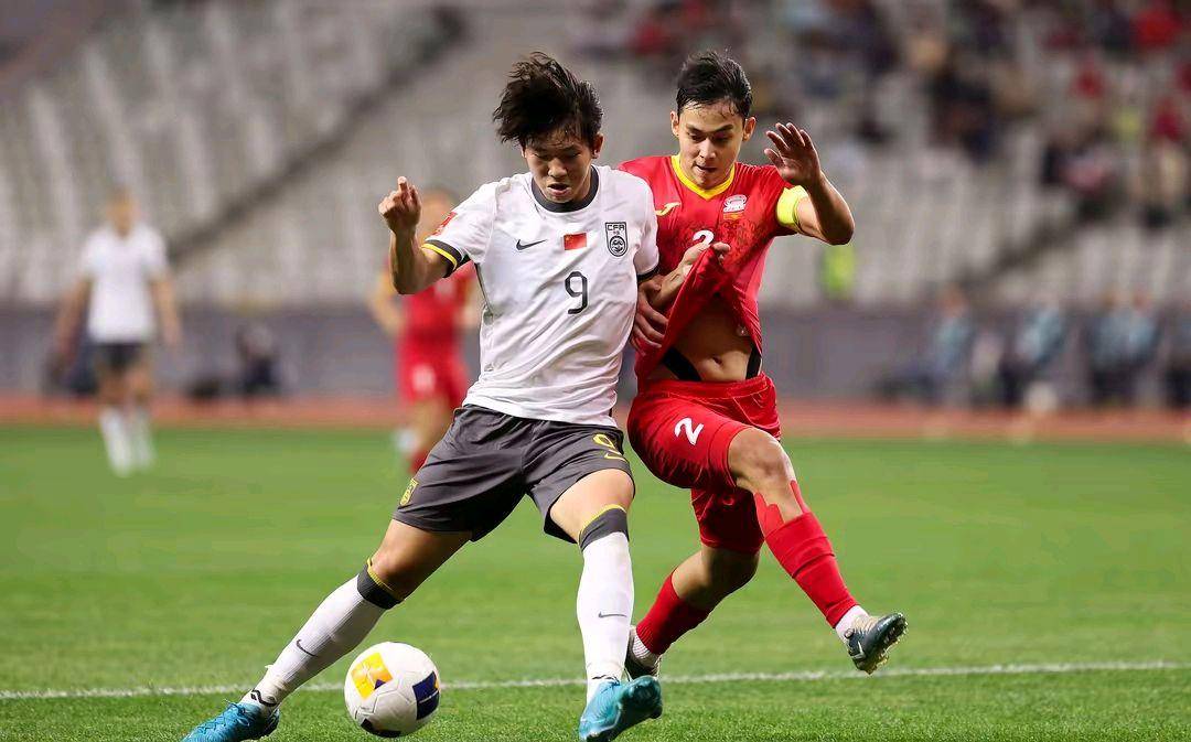 世俱杯参赛资格-足球比赛中的胜利为国家队带来荣誉