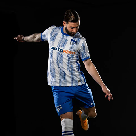 柏林赫塔在德国联赛中迎来了胜利