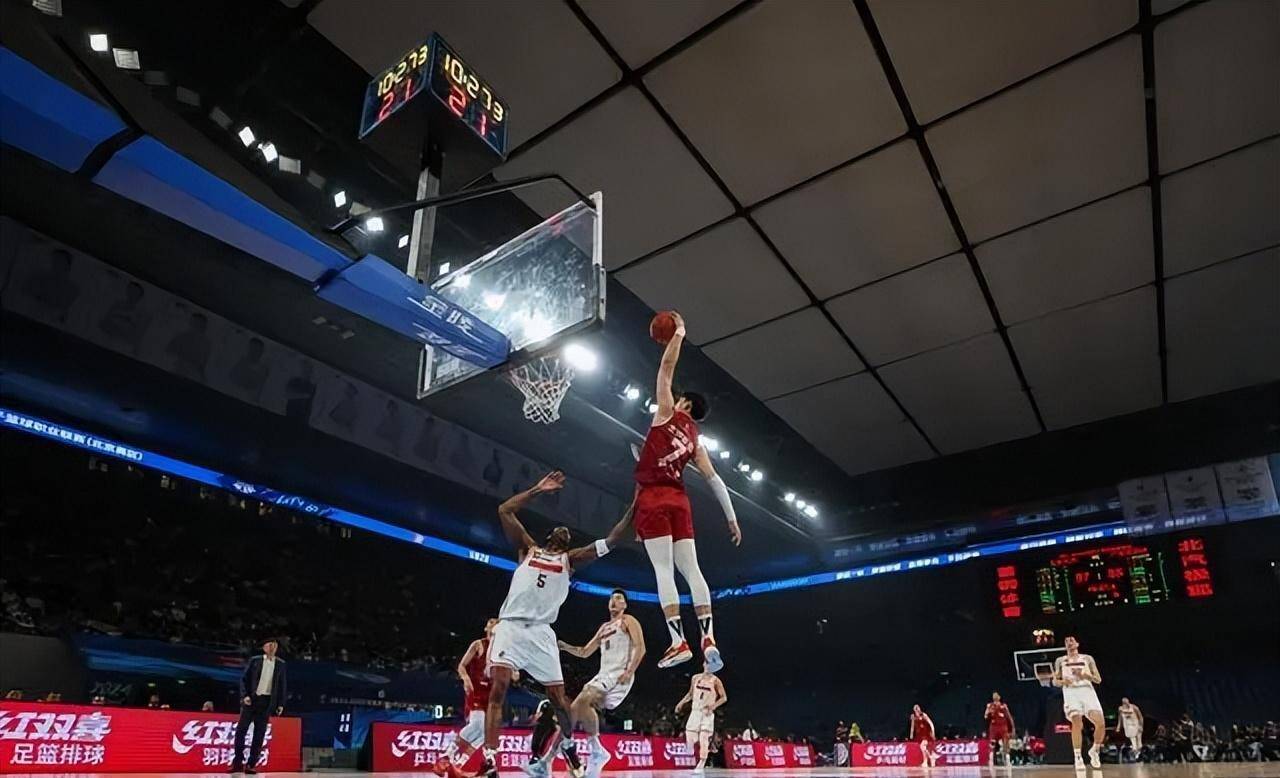 世俱杯直播-关键时刻！球队后备球员替补出场逆转胜利