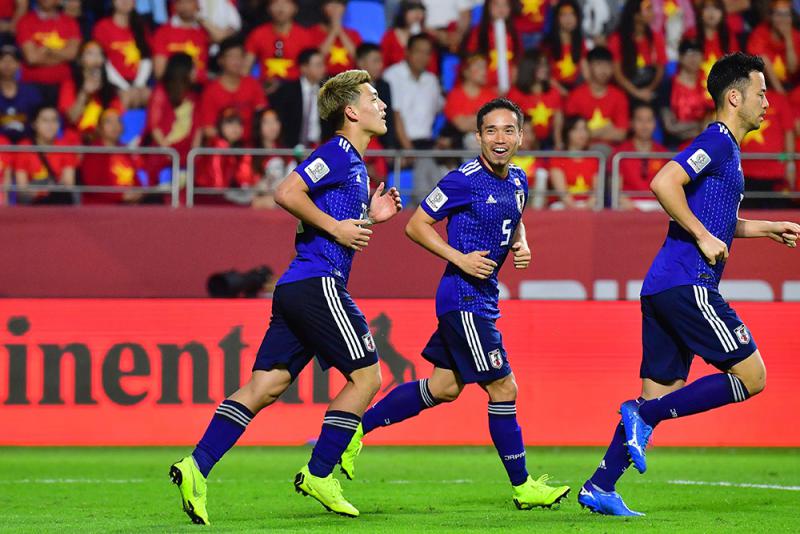 夺标之战，胜者需要付出更多