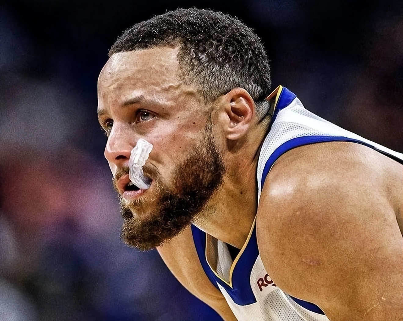 世俱杯分组-开拓者客场击败太阳，取得两连胜