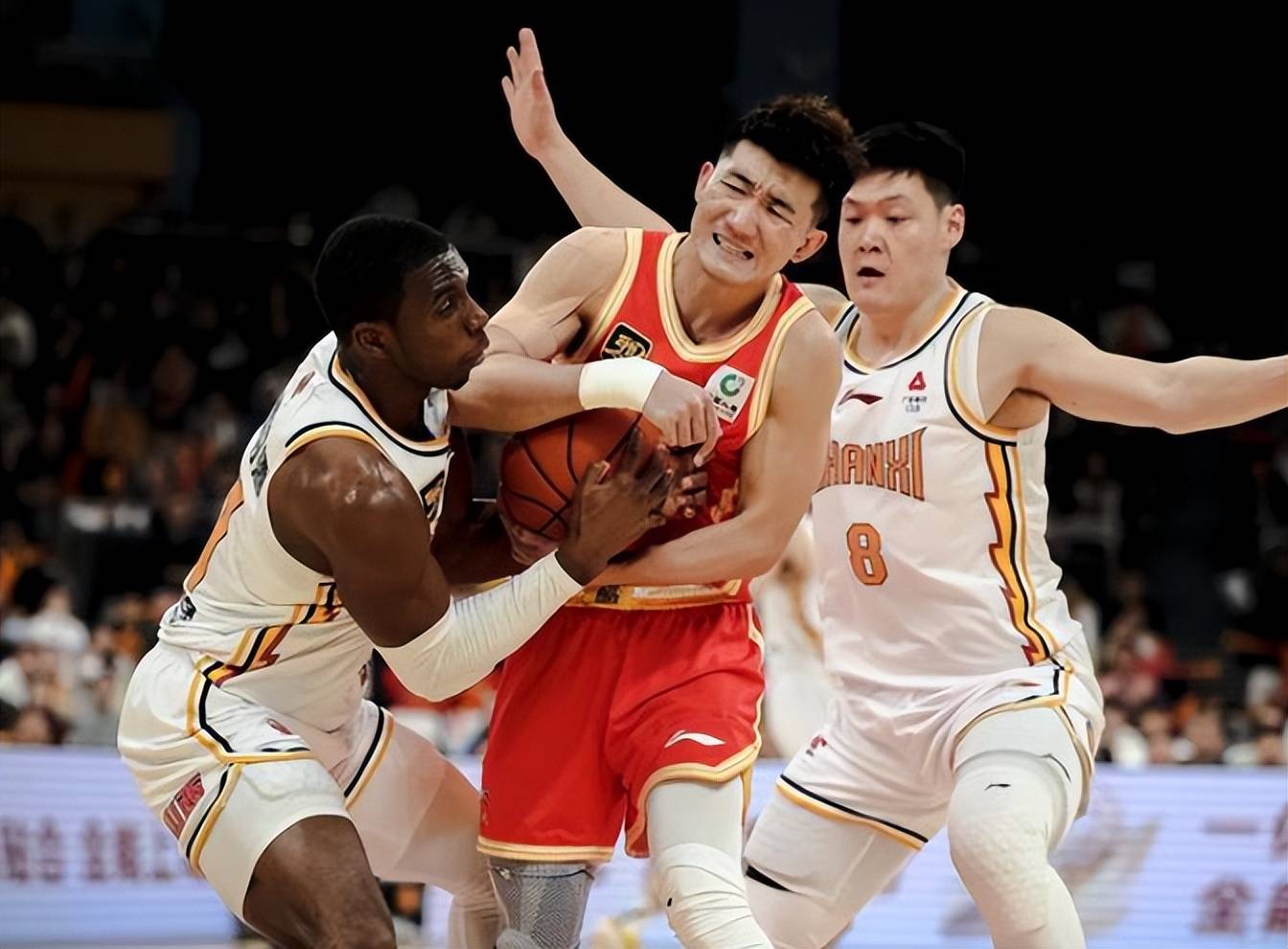 世俱杯冠军-强强对话，球队实力PK，精彩不容错过