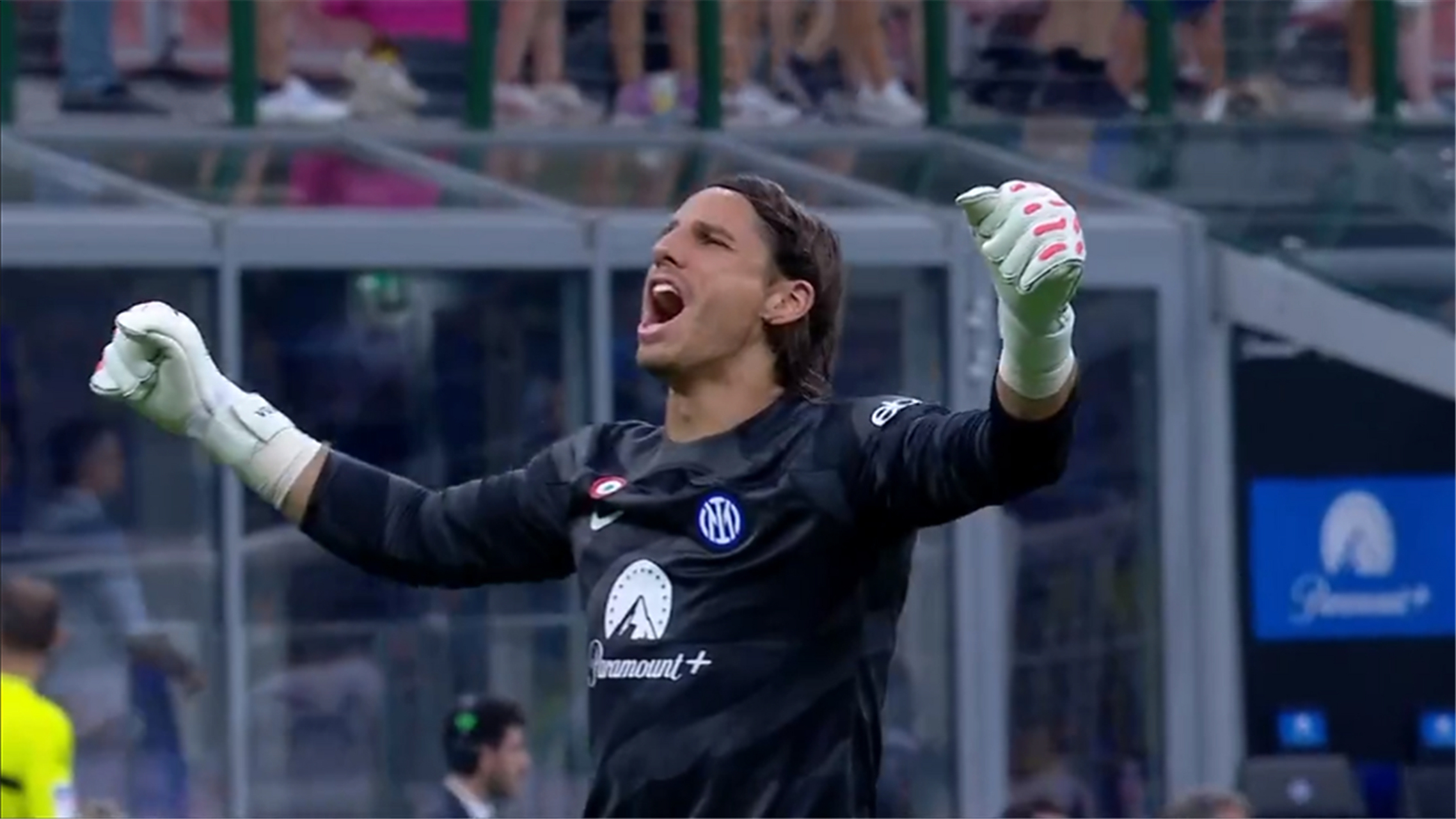 包含国米后防稳固表现，助球队零封对手的词条