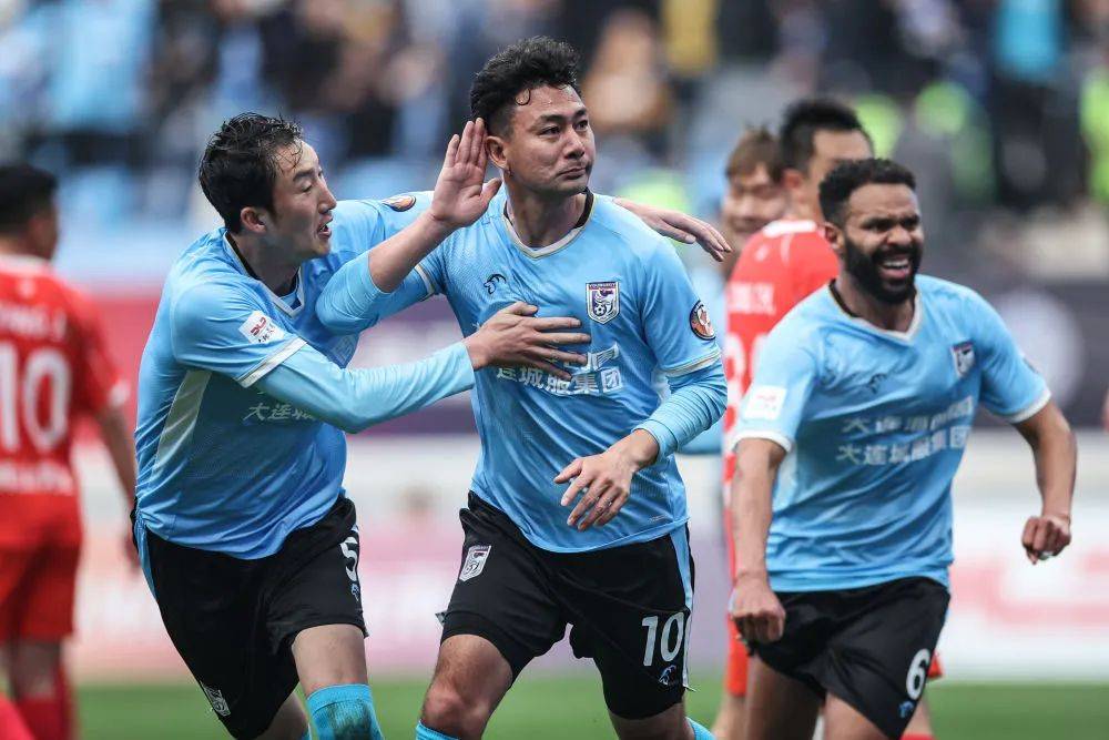 世俱杯奖金-包含球场风云再起，全国球迷瞩目的词条