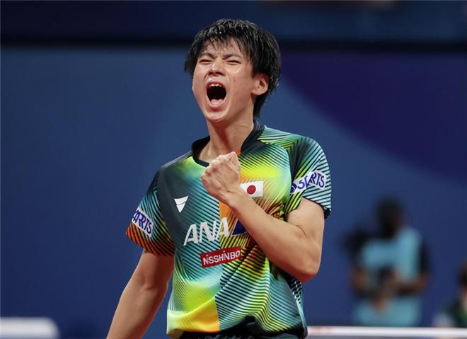 包含TL险胜C9,Jankos极限生还后反打顶尖较量半决赛,强势挺进下一轮的词条 包含TL险胜C9,Jankos极限生还后反打顶尖较量半决赛,强势挺进下一轮的词条