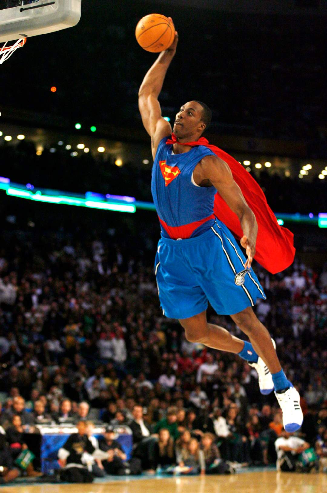 世俱杯2025-包含霍华德获得“最佳防守球员”奖项的词条