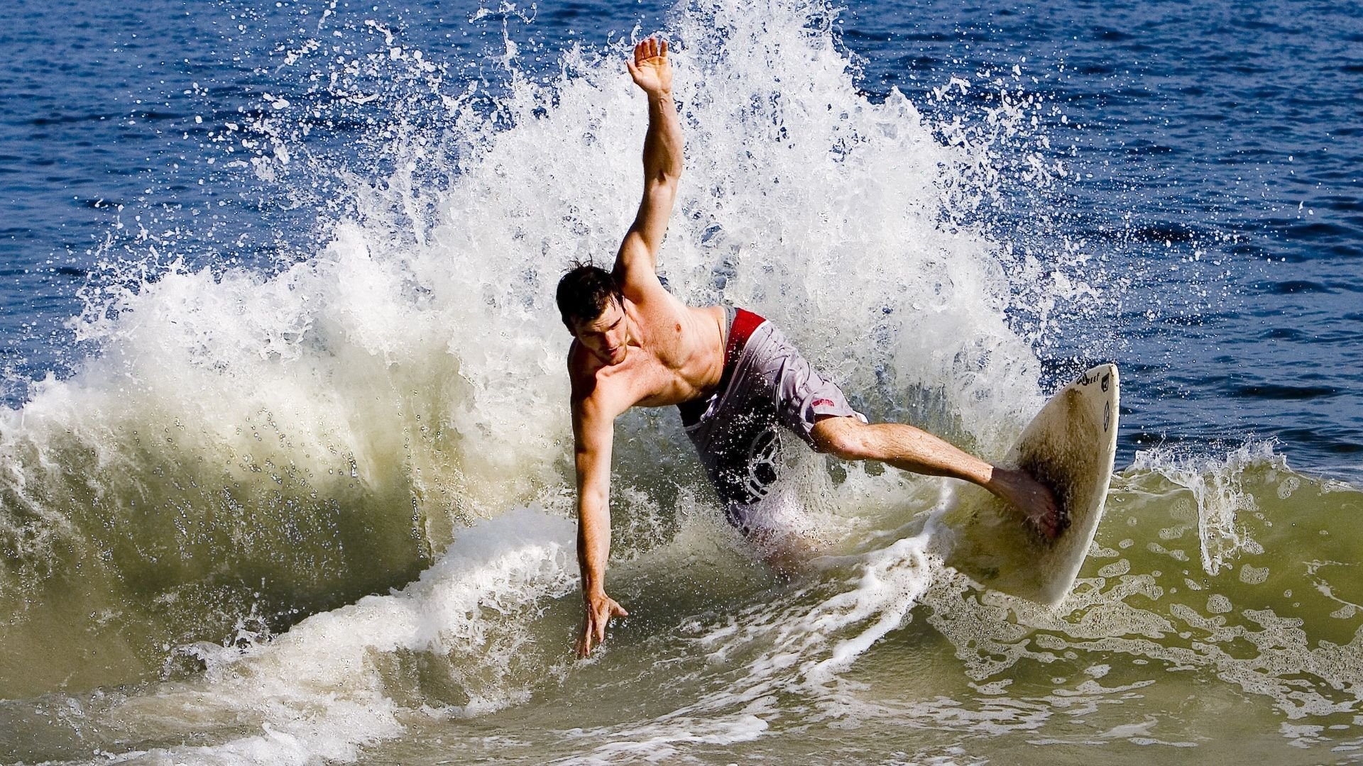 风暴眼里跳舞，马丁内利与西决唯一不可复制的夜